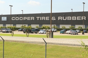 Cooper Tire received the award for safety and health at work